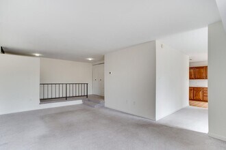 15 Silverwood Cir in Annapolis, MD - Building Photo - Building Photo
