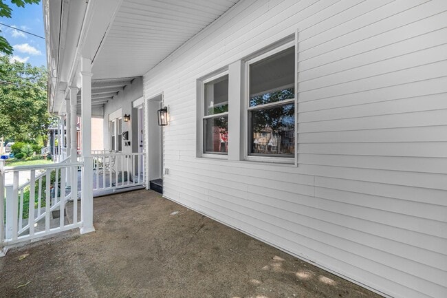 property at 342 E Barnard St