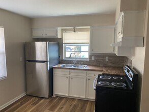 911-909 Locke St in Avon Park, FL - Building Photo - Building Photo