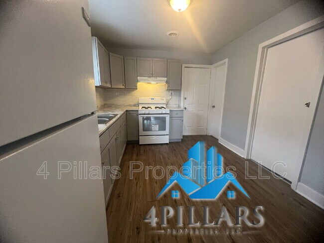 1120 W 150th St in East Chicago, IN - Building Photo - Building Photo