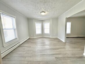 115 Pierce St in Lewiston, ME - Building Photo - Building Photo