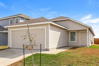 1830 Musk Rose in Converse, TX - Building Photo - Building Photo