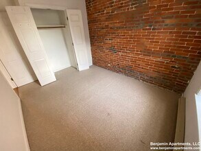 1742 Washington St, Unit 3 in Boston, MA - Building Photo - Building Photo