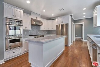 515 S Van Ness Ave in Los Angeles, CA - Building Photo - Building Photo