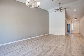 9257 Blue Flax Pl in Las Vegas, NV - Building Photo - Building Photo