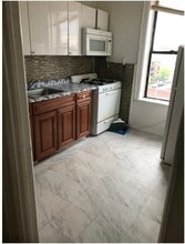 43-39 158th St in Flushing, NY - Building Photo - Building Photo