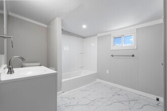 113 River Ave in Brackenridge, PA - Building Photo - Building Photo