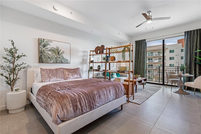 property at 4 N Federal Hwy