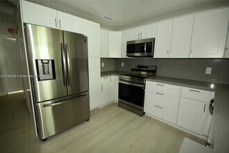 781 SW 148th Ave in Davie, FL - Building Photo - Building Photo