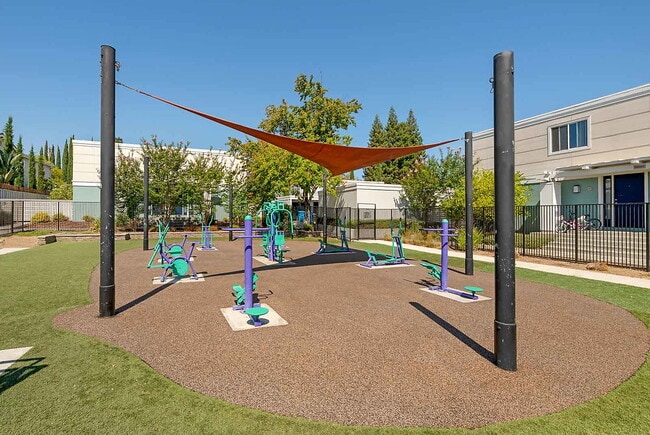 The Pointe at Cupertino in Cupertino, CA - Building Photo - Building Photo