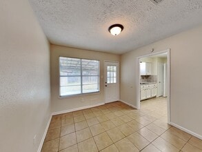 14114 Fleur De Lis Blvd in Cypress, TX - Foto de edificio - Building Photo