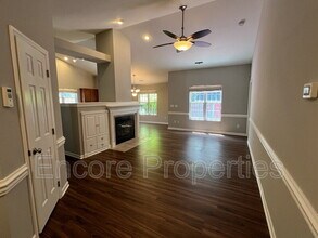 108 Braxberry Way in Holly Springs, NC - Building Photo - Building Photo