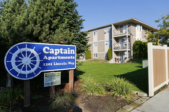 Captain Apartments in Coeur d'Alene, ID - Building Photo - Building Photo