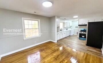 1307 Brockton Dr in Signal Mountain, TN - Building Photo - Building Photo