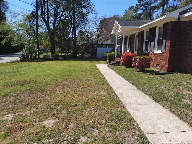 1505 Maggie St in Fayetteville, NC - Building Photo - Building Photo