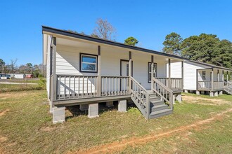 871 TX-150 in Coldspring, TX - Building Photo - Building Photo