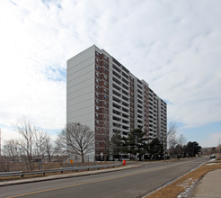 The Birches in Toronto, ON - Building Photo - Building Photo