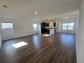 502 Arnage Dr in Hutto, TX - Foto de edificio - Building Photo