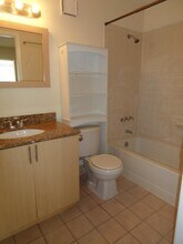 221 Palm Cir E in Pembroke Pines, FL - Building Photo - Building Photo