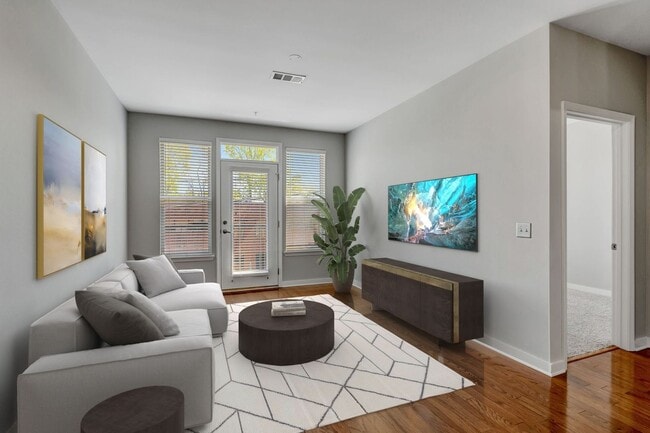 3000 Vanderbilt Pl in Nashville, TN - Building Photo - Building Photo