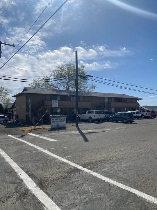 130 N Oregon St in Yerington, NV - Building Photo