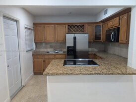 2355 NW 9th St in Miami, FL - Building Photo