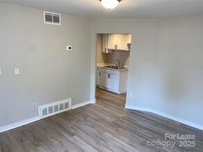 2602 Holton Ave in Charlotte, NC - Building Photo - Building Photo