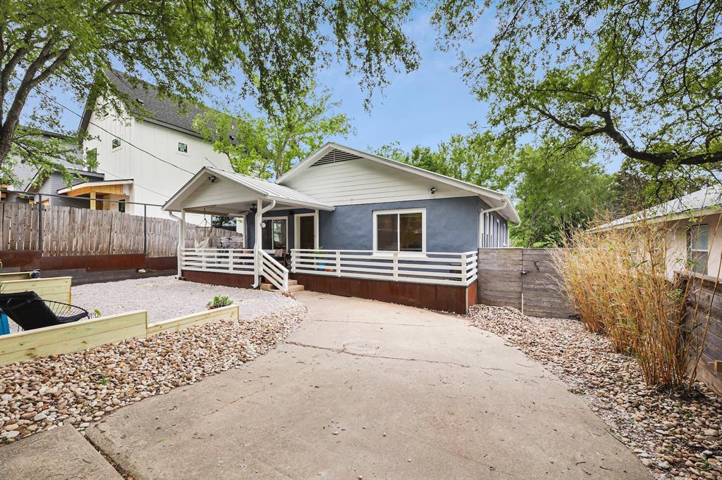 1208 Delano St in Austin, TX - Building Photo