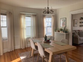 141 Willow St in Boston, MA - Building Photo