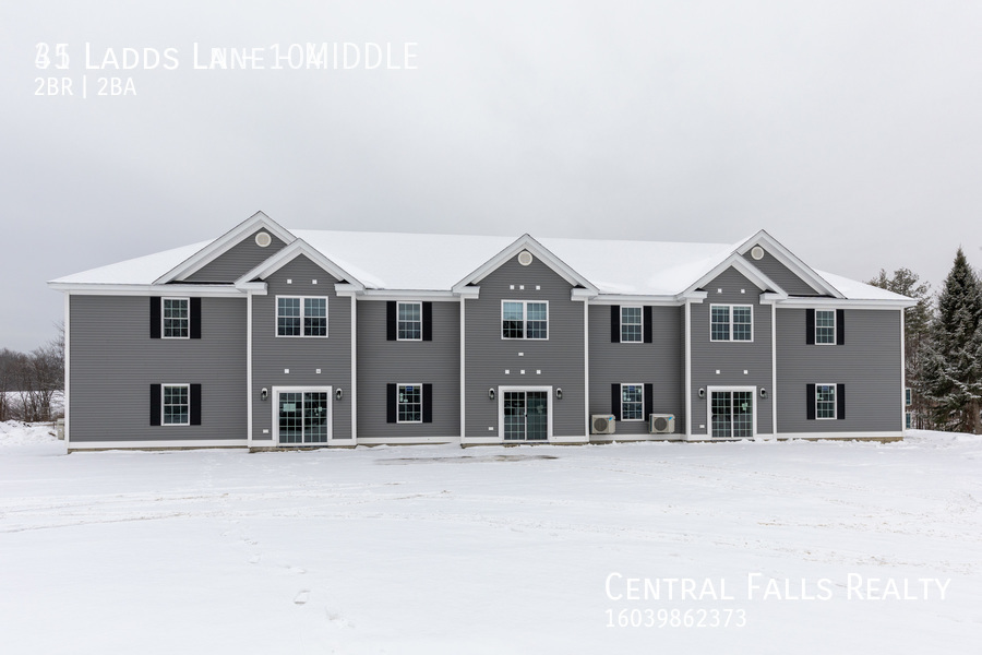 35 Ladds Ln-Unit -104 in Epping, NH - Foto de edificio