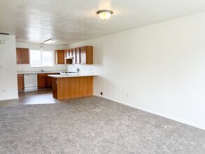 12 Fairway Ln in Logan, UT - Building Photo - Building Photo