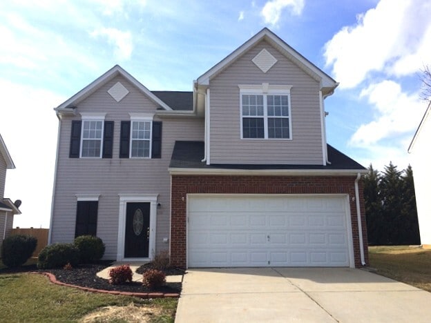 property at 696 Pimlico Dr