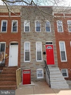 property at 1105 W Hamburg St