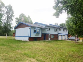 1235 Airline Dr in North Pole, AK - Building Photo