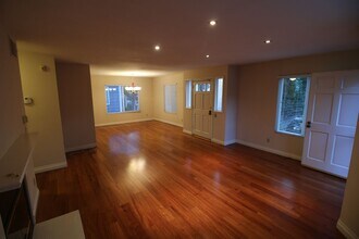 76 N Sierra Bonita Ave in Pasadena, CA - Building Photo - Building Photo