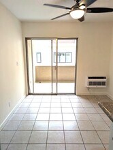 1533 Hi Point St in Los Angeles, CA - Building Photo - Building Photo