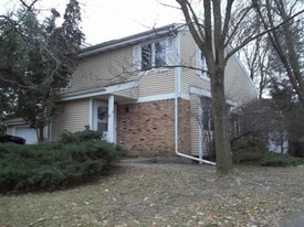 19 Firestone Ct in Madison, WI - Building Photo