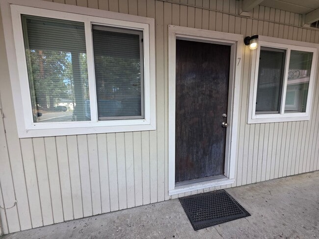 property at 3831 Pentagon Rd