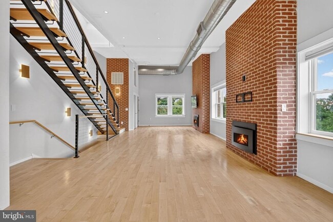 property at 1620 15th St NW