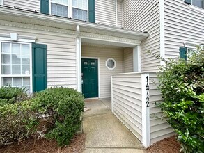 14742 Lions Pride Ct in Charlotte, NC - Foto de edificio - Building Photo