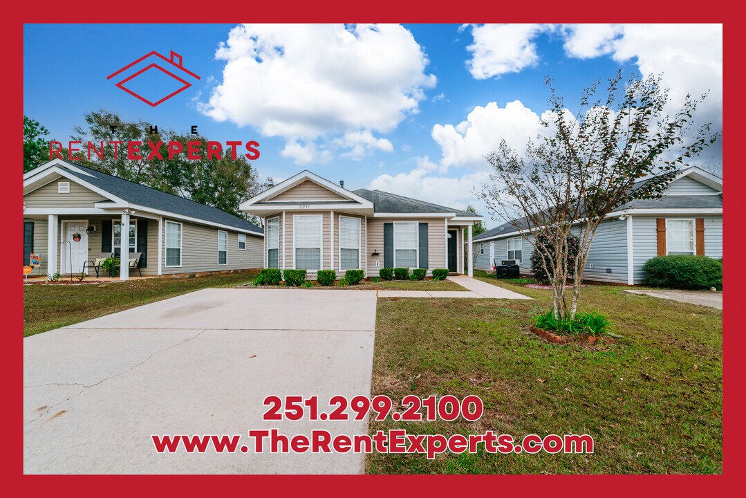 2231 Seasons Ct in Mobile, AL - Building Photo