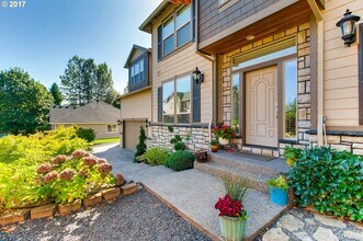 12318 NW 21st Ave in Vancouver, WA - Foto de edificio - Building Photo