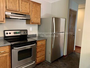 207 Trillingham Ln in Cary, NC - Building Photo - Building Photo