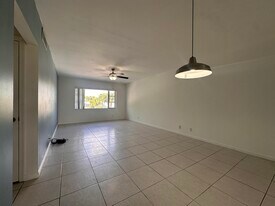 5800 NE 22nd Way in Fort Lauderdale, FL - Building Photo