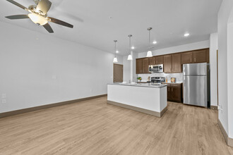 Harvest Creek in Marshall, TX - Building Photo - Building Photo