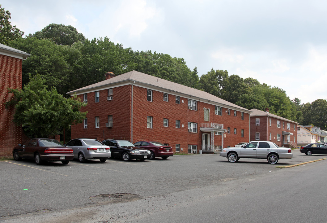 300 Harford St in La Plata, MD - Building Photo