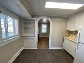 2012 Sanguinet St in Fort Worth, TX - Building Photo - Building Photo