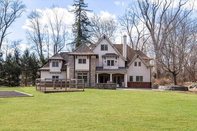 87 Harriman Rd in Irvington, NY - Building Photo - Building Photo