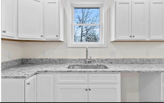 455R Sherman Ave in Hamden, CT - Building Photo - Building Photo