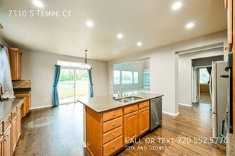 7310 S Tempe Ct in Aurora, CO - Building Photo - Building Photo